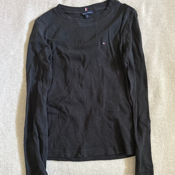 Tommy Hilfiger long sleeve - Picture 1 of 1
